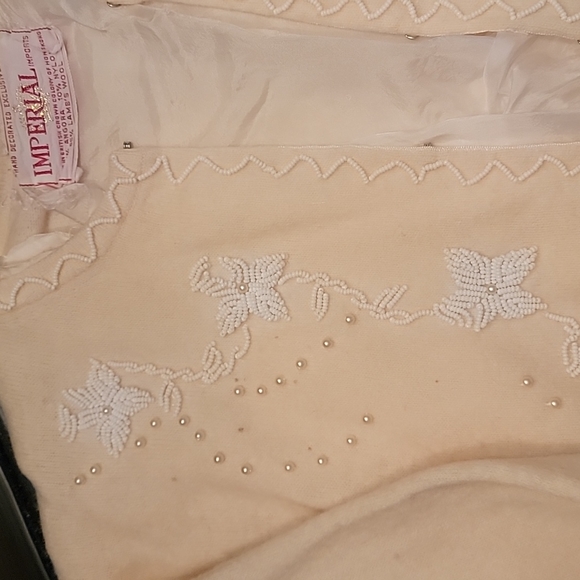 Beautiful cream, white beaded with pearls 1950s sweater. Angora and lambs wool - Picture 2 of 11